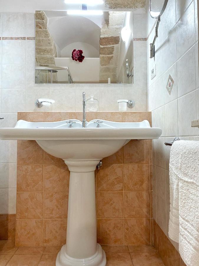 La Dimora Del Mercante - Puglia Mia Apartments Monopoli Kültér fotó