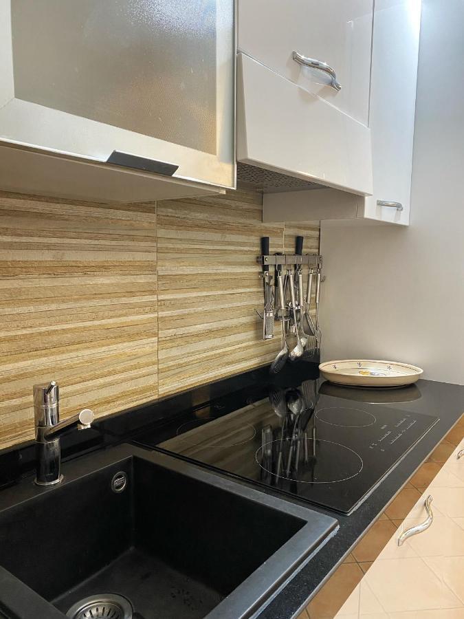 La Dimora Del Mercante - Puglia Mia Apartments Monopoli Kültér fotó