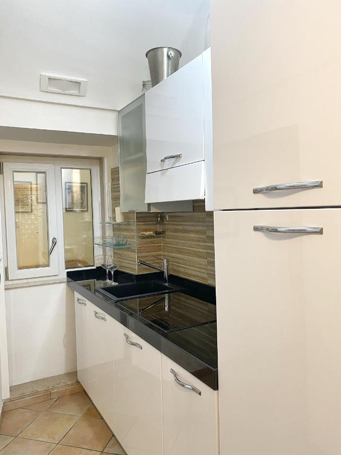 La Dimora Del Mercante - Puglia Mia Apartments Monopoli Kültér fotó