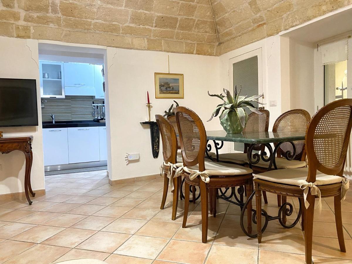 La Dimora Del Mercante - Puglia Mia Apartments Monopoli Kültér fotó