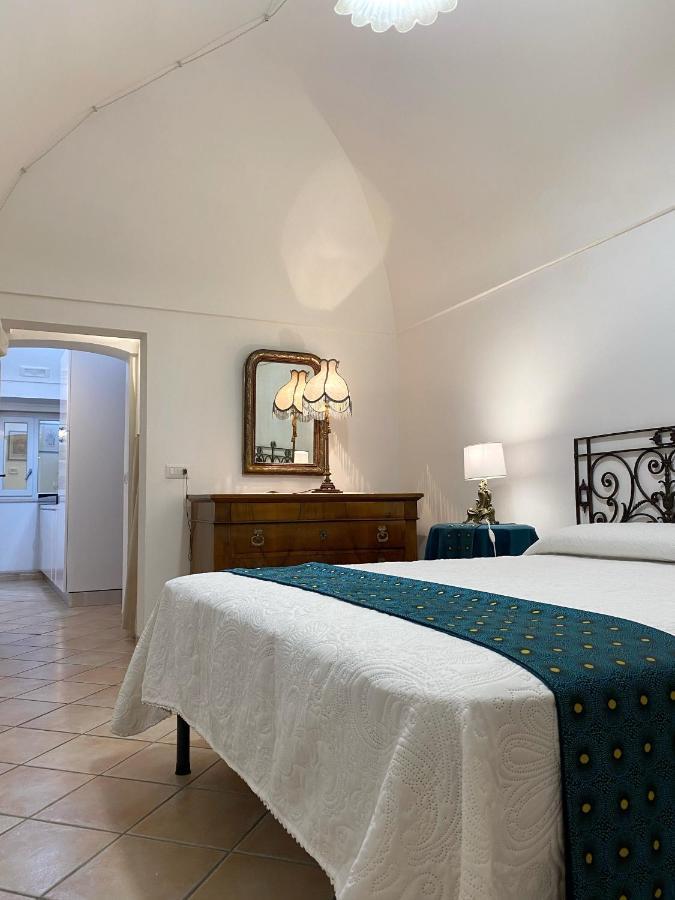 La Dimora Del Mercante - Puglia Mia Apartments Monopoli Kültér fotó
